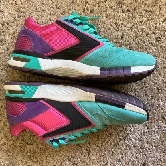 **SOLD** Brooks 'Fusion Heritage Collection' - Picture 3 of 3